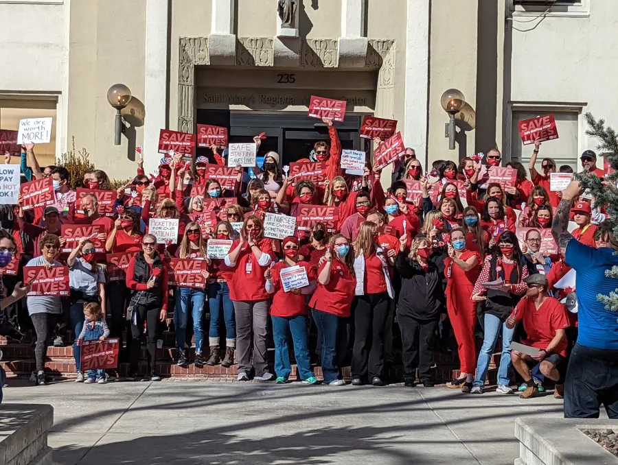 Nurses picket at Saint Mary's