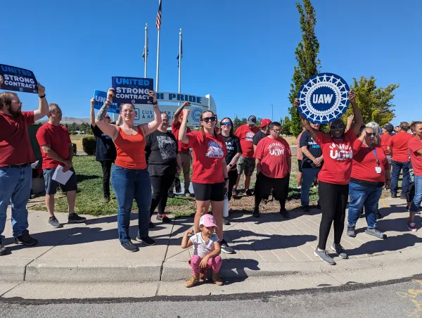 UAW members stand in solidarity, 9/15/2023